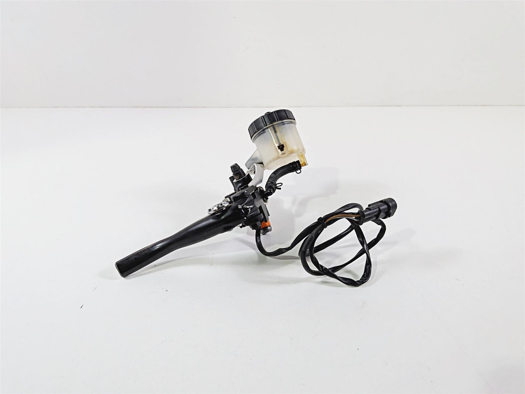 2016 KTM 1290 Super Adventure Brembo Radial Front Brake Pump 6201300110030 {{ shop.shopifyCountryName }} - Mototech271