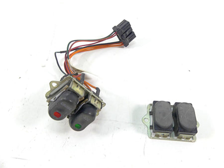 2008 Harley Touring FLHX Street Glide Auxiliary Switch Set 71513-98 {{ shop.shopifyCountryName }} - Mototech271