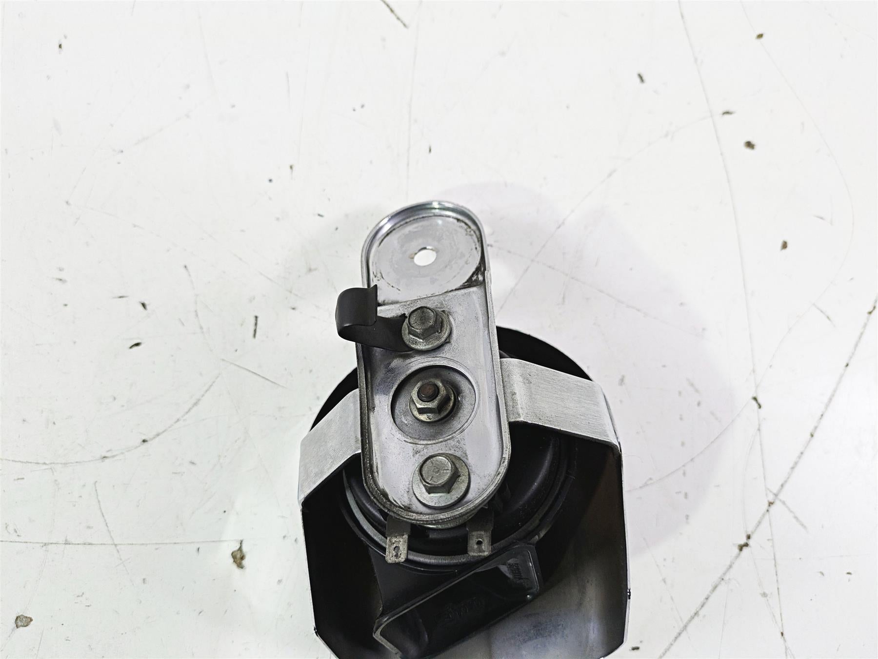 2016 Harley FLSTC Softail Heritage Horn & Chrome Cover 69000026 {{ shop.shopifyCountryName }} - Mototech271