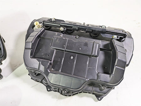 2008 Honda CBR1000RR SC59 Air Box Filter & Upper Injectors -Read 17220-MFL-000 {{ shop.shopifyCountryName }} - Mototech271
