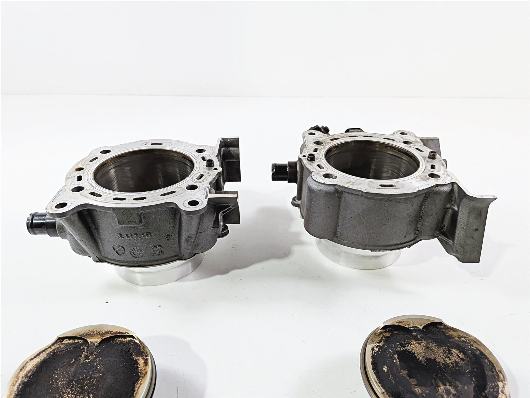 2016 Ducati Hypermotard 939 SP Cylinder Piston Jug Set 12022611CB-Mototech271
