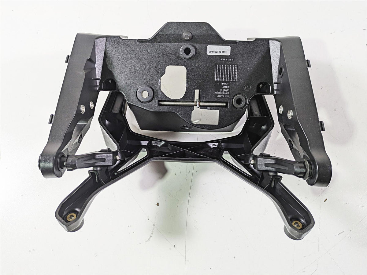 2019 BMW S1000XR K49 Windshield Mount Stay Holder 46637717039 46638553982 {{ shop.shopifyCountryName }} - Mototech271
