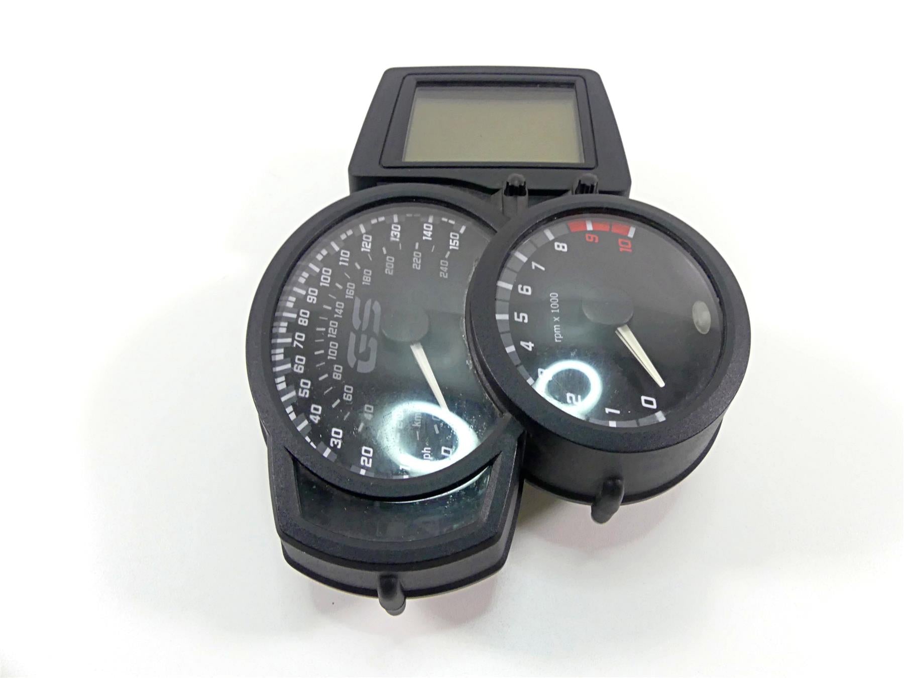2013 BMW F800GS STD K72 Speedometer Gauge Instrument 24K 62118535811 62118534794 {{ shop.shopifyCountryName }} - Mototech271