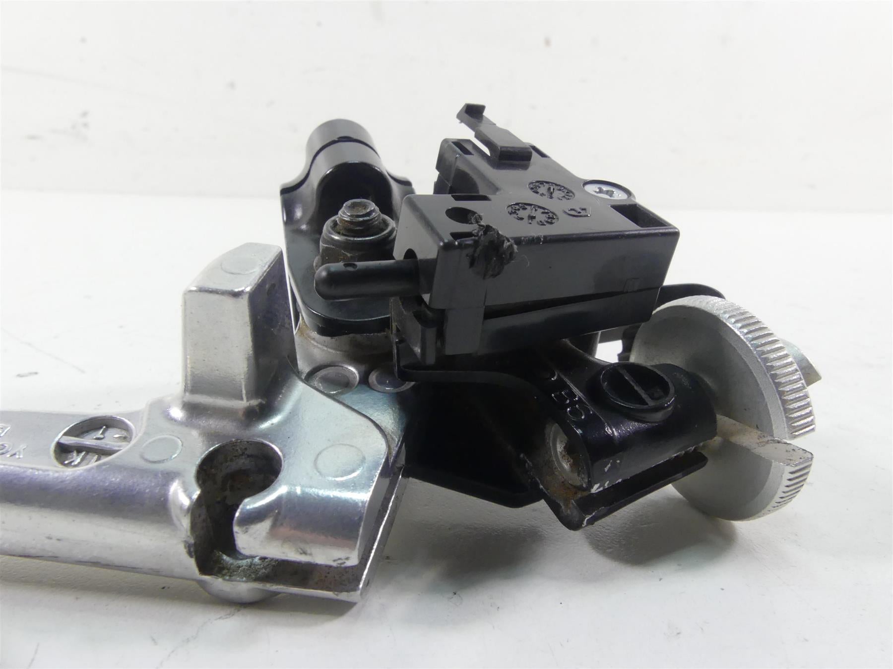 2022 Yamaha MT09 FZ09 Clutch Perch & Lever - Read 1B3-82911-00-00 {{ shop.shopifyCountryName }} - Mototech271