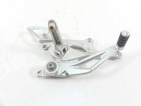 2017 BMW RnineT Racer K32 Right Front Footpeg Foot Peg & Brake Pedal 46718558798 {{ shop.shopifyCountryName }} - Mototech271