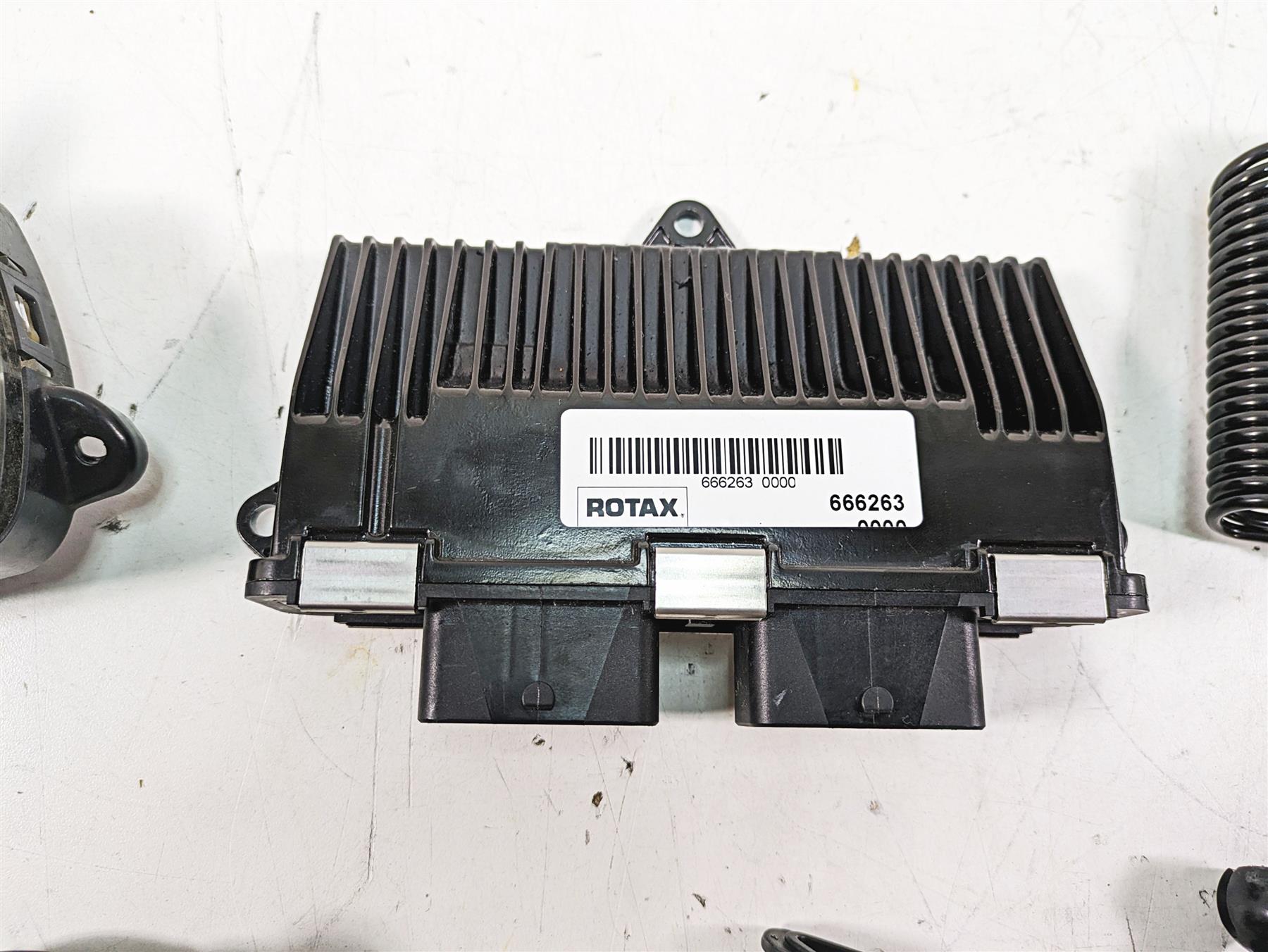 2016 Sea-Doo Spark 900 Cdi Speedo Ibr Dess Switch & Key Set 278003406 420666063 {{ shop.shopifyCountryName }} - Mototech271