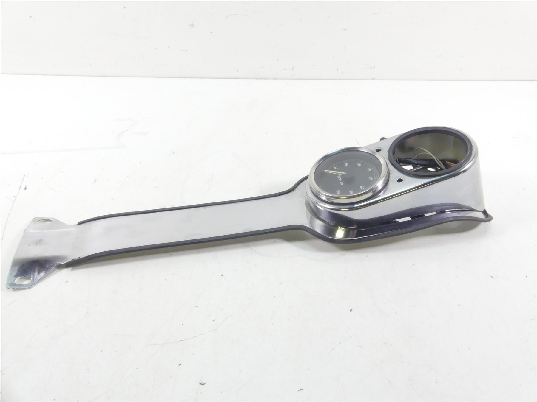 2000 Harley Dyna FXR4 CVO Super Glide Tachometer Trim Panel Cover Set 67042-99 {{ shop.shopifyCountryName }} - Mototech271