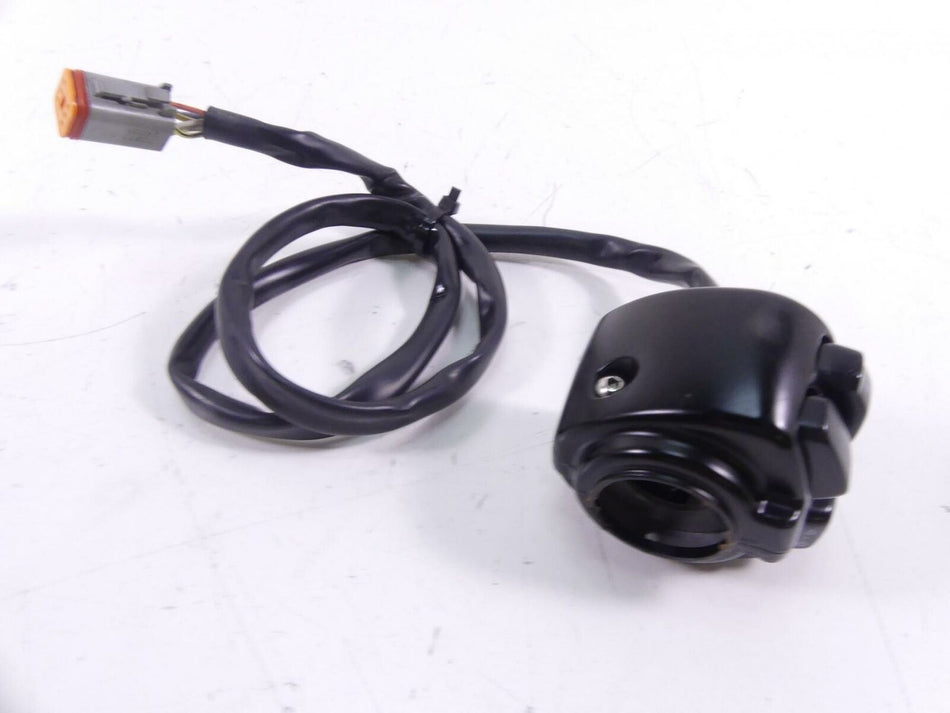 2001 Harley Softail FLSTC Heritage Left Hand Light Control Switch 71682-06A {{ shop.shopifyCountryName }} - Mototech271