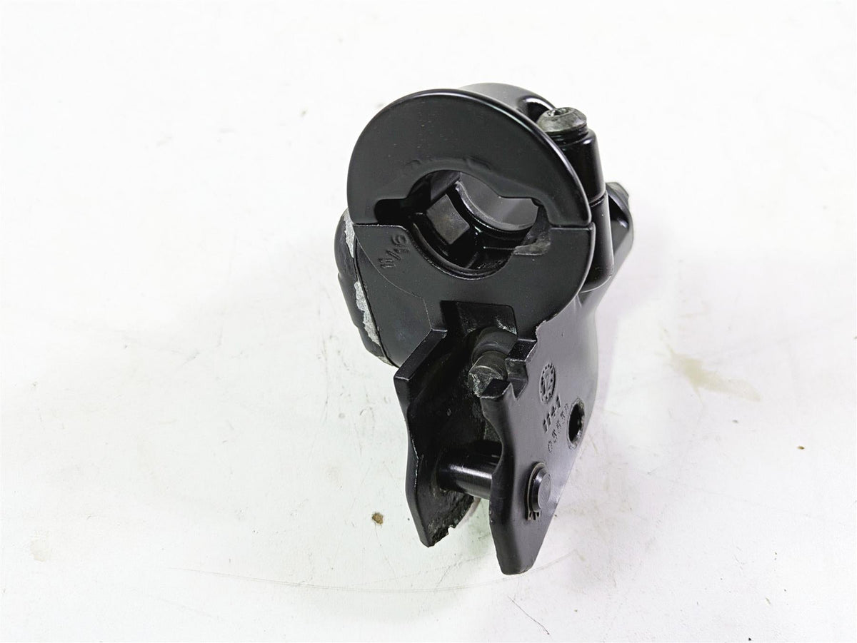 2013 Harley VRSCF Muscle Rod Clutch Master Cylinder 11/16" 38744-09B {{ shop.shopifyCountryName }} - Mototech271