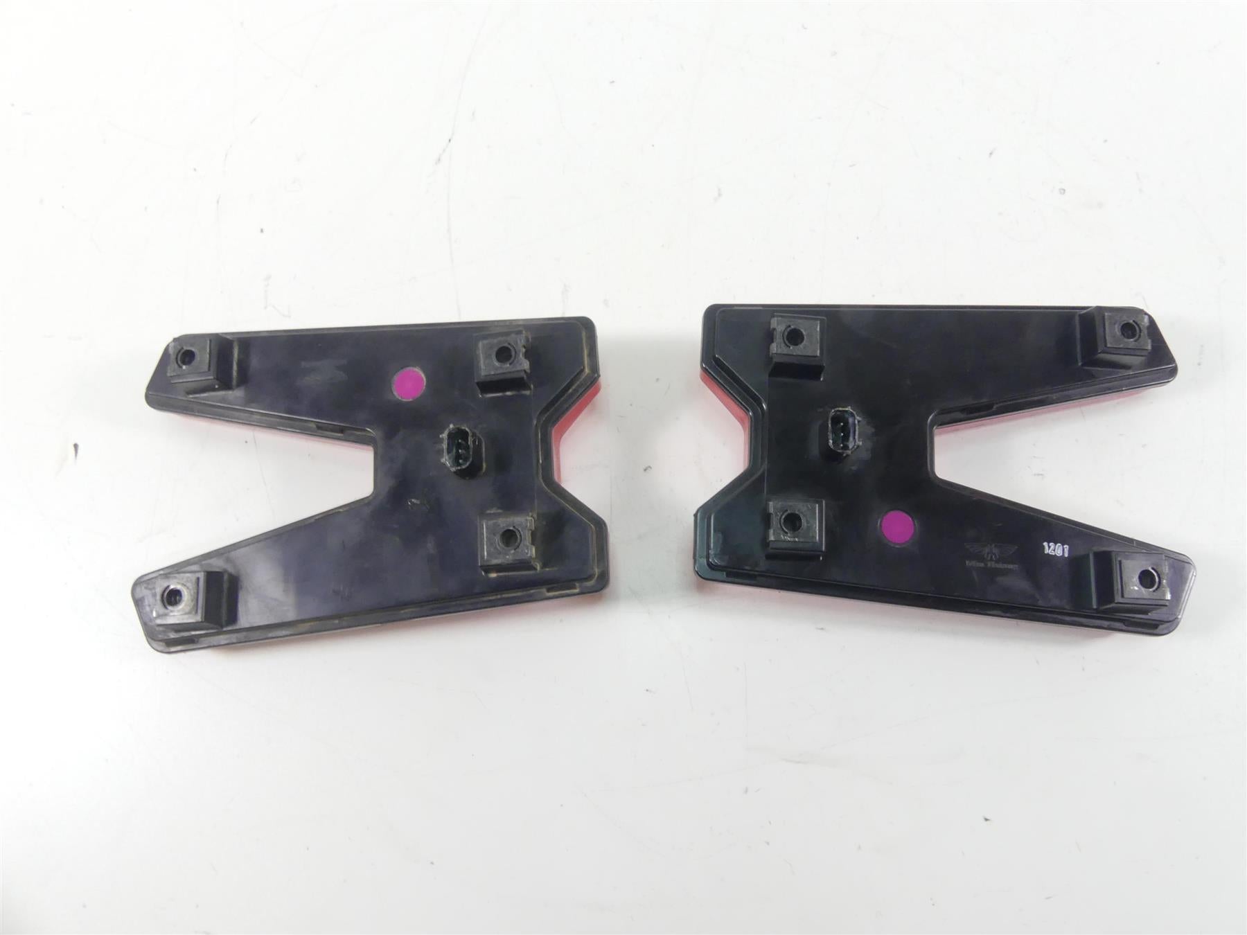 2021 Kawasaki Teryx KRX KRF 1000 Taillight Tail Light Lamp Set 23024-0005 {{ shop.shopifyCountryName }} - Mototech271
