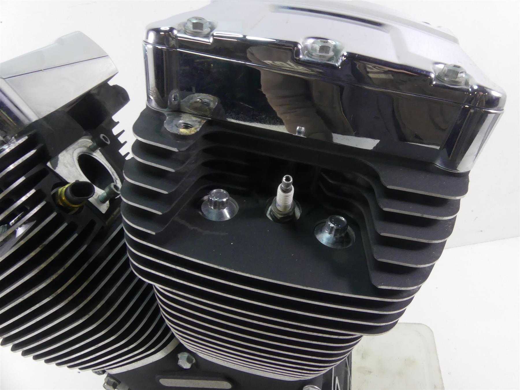 2004 Harley FXDWGI Dyna Wide Glide Running 88 Engine Motor 37K - Video 19126-04 {{ shop.shopifyCountryName }} - Mototech271