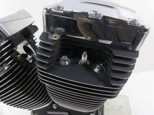 Load image into Gallery viewer, 2004 Harley FXDWGI Dyna Wide Glide Running 88 Engine Motor 37K - Video 19126-04 | Mototech271
