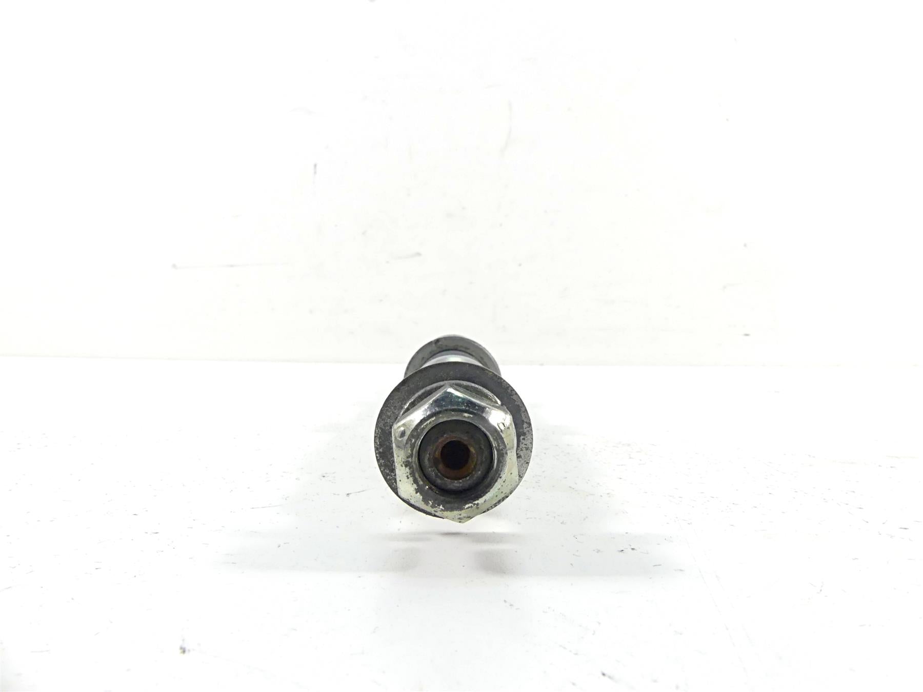 2004 Harley Touring FLHTCUI Electra Glide Front 1" Axle Wheel Spindle 43364-00 {{ shop.shopifyCountryName }} - Mototech271