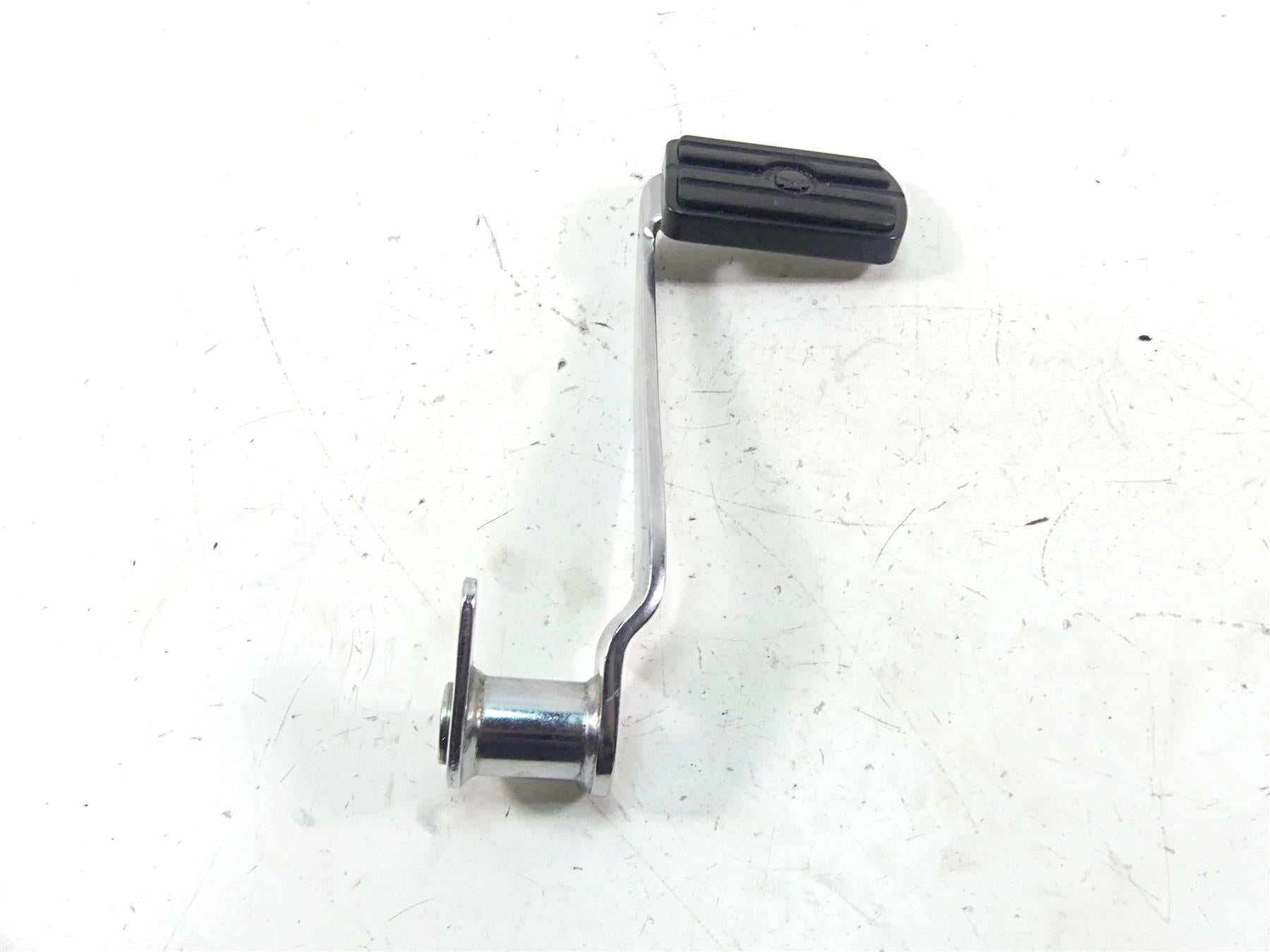 2002 Harley Touring FLHTC Electra Glide Rear Brake Pedal Lever 42407-02 {{ shop.shopifyCountryName }} - Mototech271