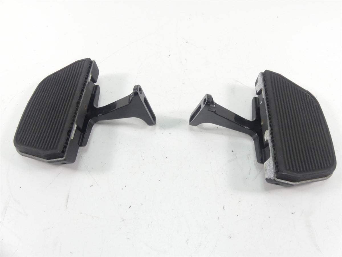 2013 Harley Touring FLHTK Electra Glide Rear Passenger Floor Board Set 52719-10 {{ shop.shopifyCountryName }} - Mototech271