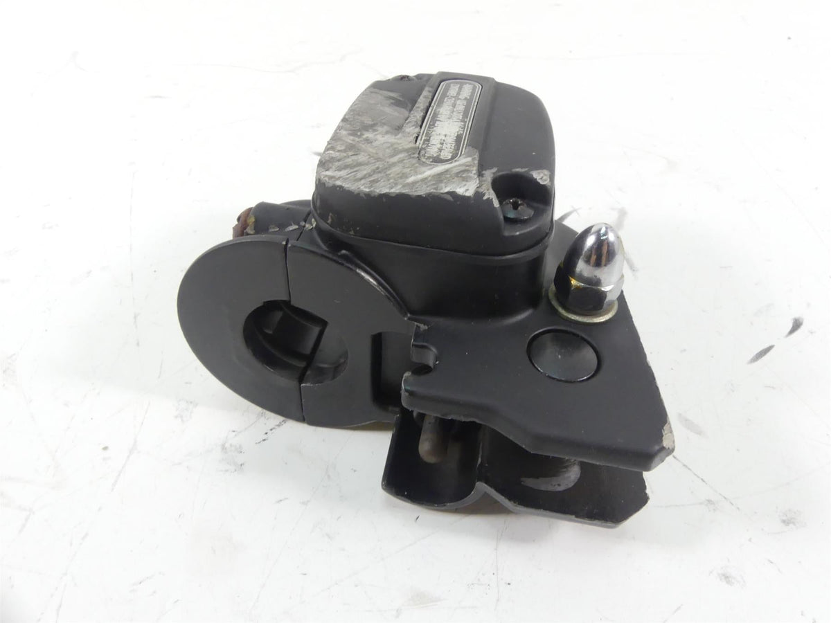 2006 Harley VRSCD Night V Rod Front Brake Master Cylinder - Read 44551-06C {{ shop.shopifyCountryName }} - Mototech271