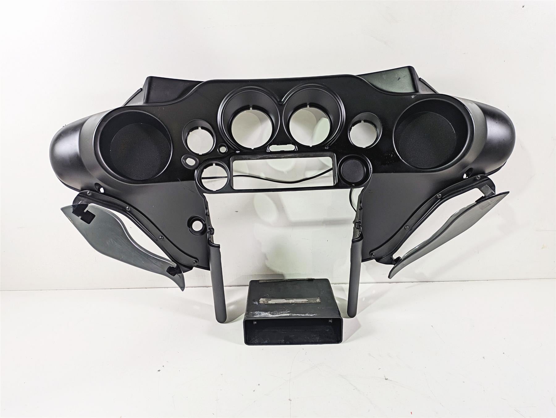 2008 Harley Touring FLHTP Electra Glide Front Inner Fairing Cover Read 58497-08A | Mototech271