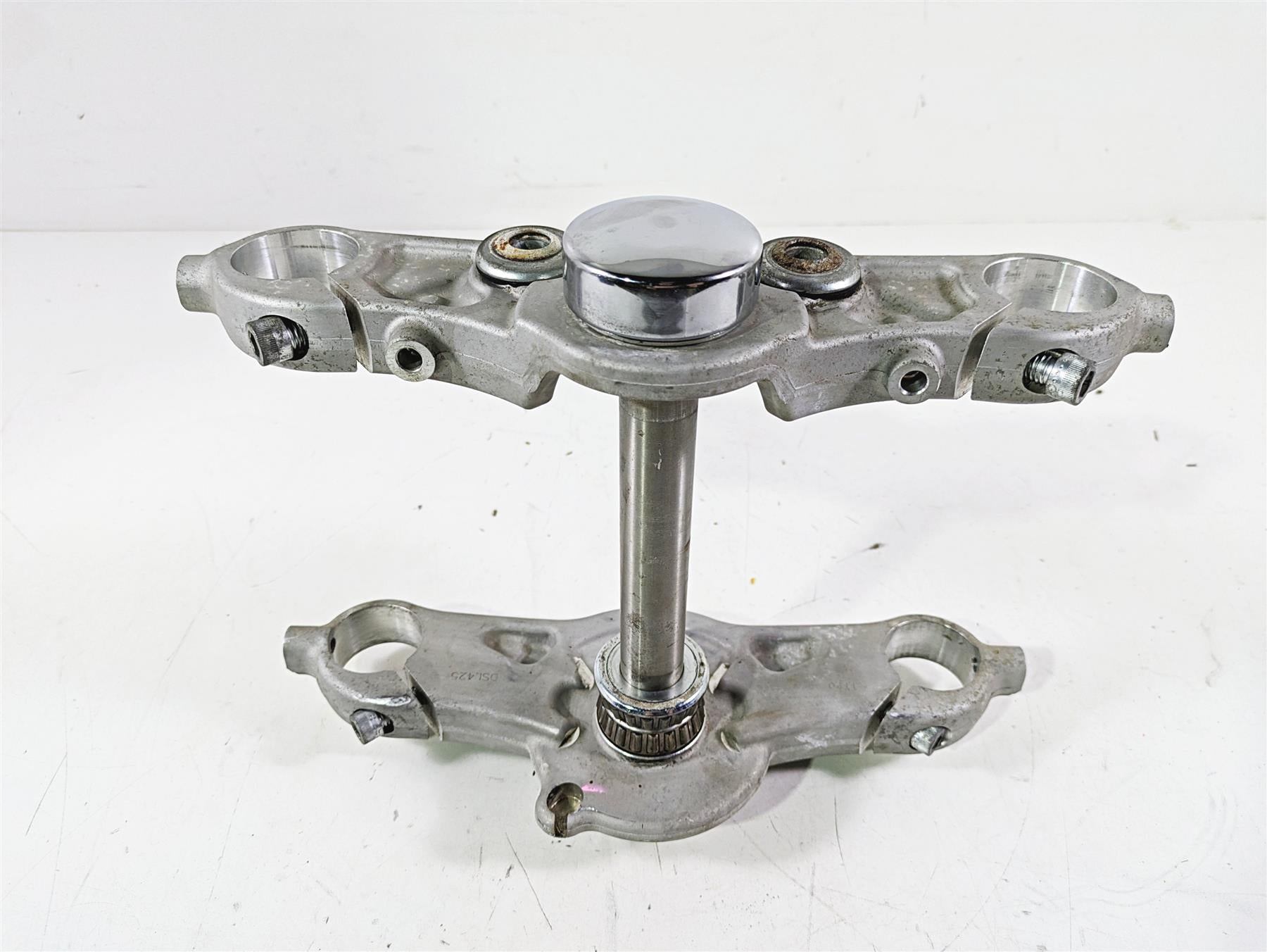 2012 Harley FLD Dyna Switchback Upper Lower Triple Tree 41mm READ 45900025 | Mototech271