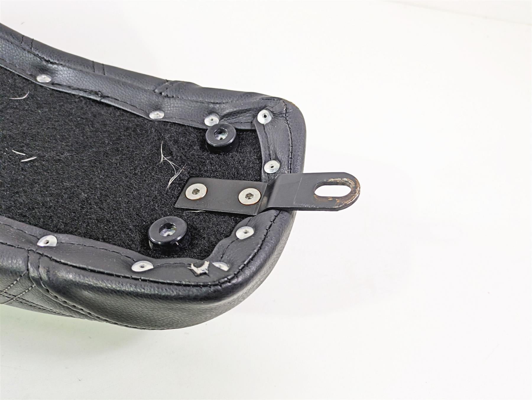 2020 Harley Softail FXST Standard Saddlemen LS Step Up Seat Saddle 818-30-175 {{ shop.shopifyCountryName }} - Mototech271
