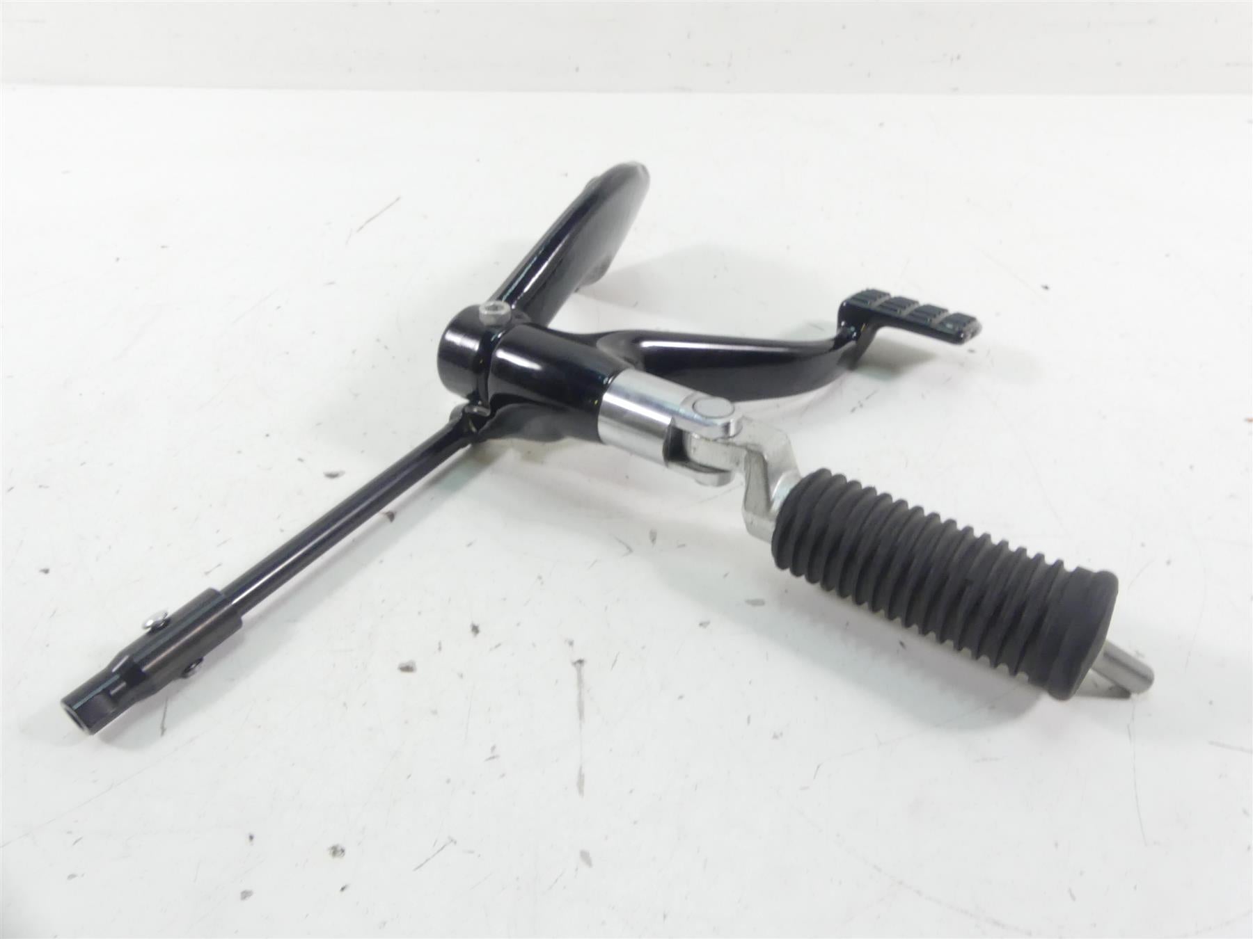 2020 Harley XL1200 CX Sportster Roadster Front Right Footpeg Brake Ped 42971-04 {{ shop.shopifyCountryName }} - Mototech271