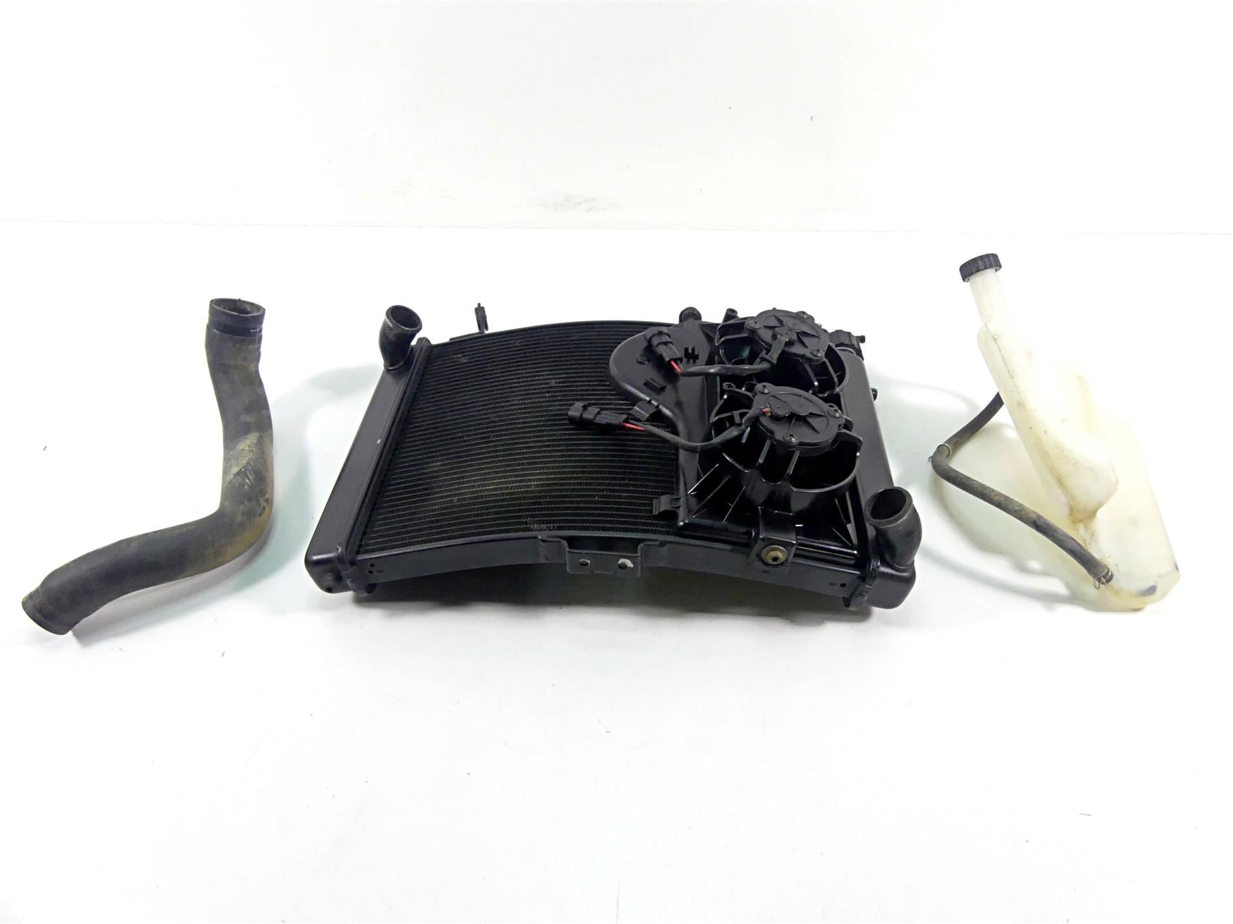 2015 KTM 1190 Adventure Radiator Fan Reservoir Hoses Set 60335010100 60335010000 {{ shop.shopifyCountryName }} - Mototech271