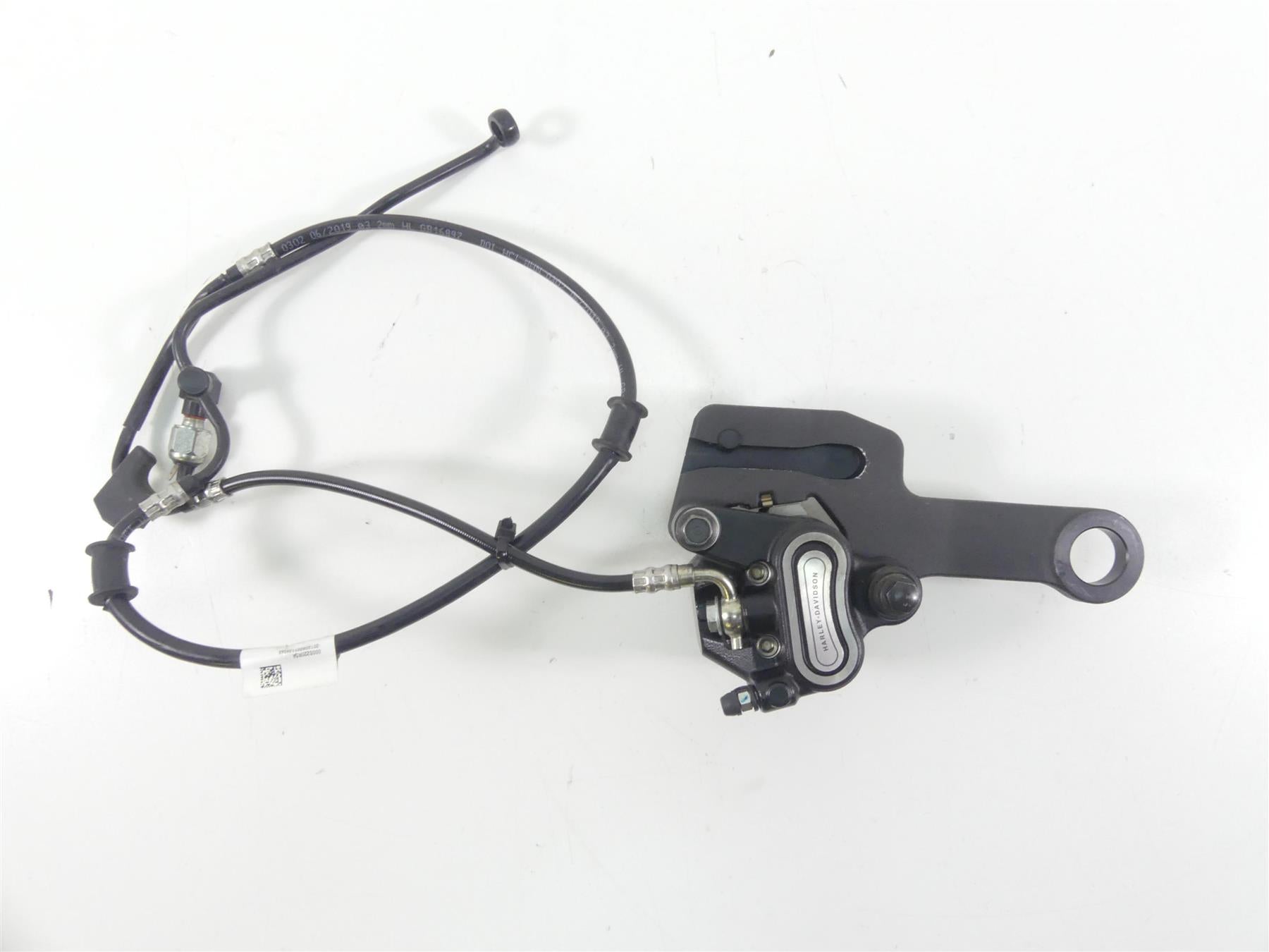 2020 Harley Softail FXBB Street Bob Rear Brake Caliper + Line & Bracket 41300192 {{ shop.shopifyCountryName }} - Mototech271