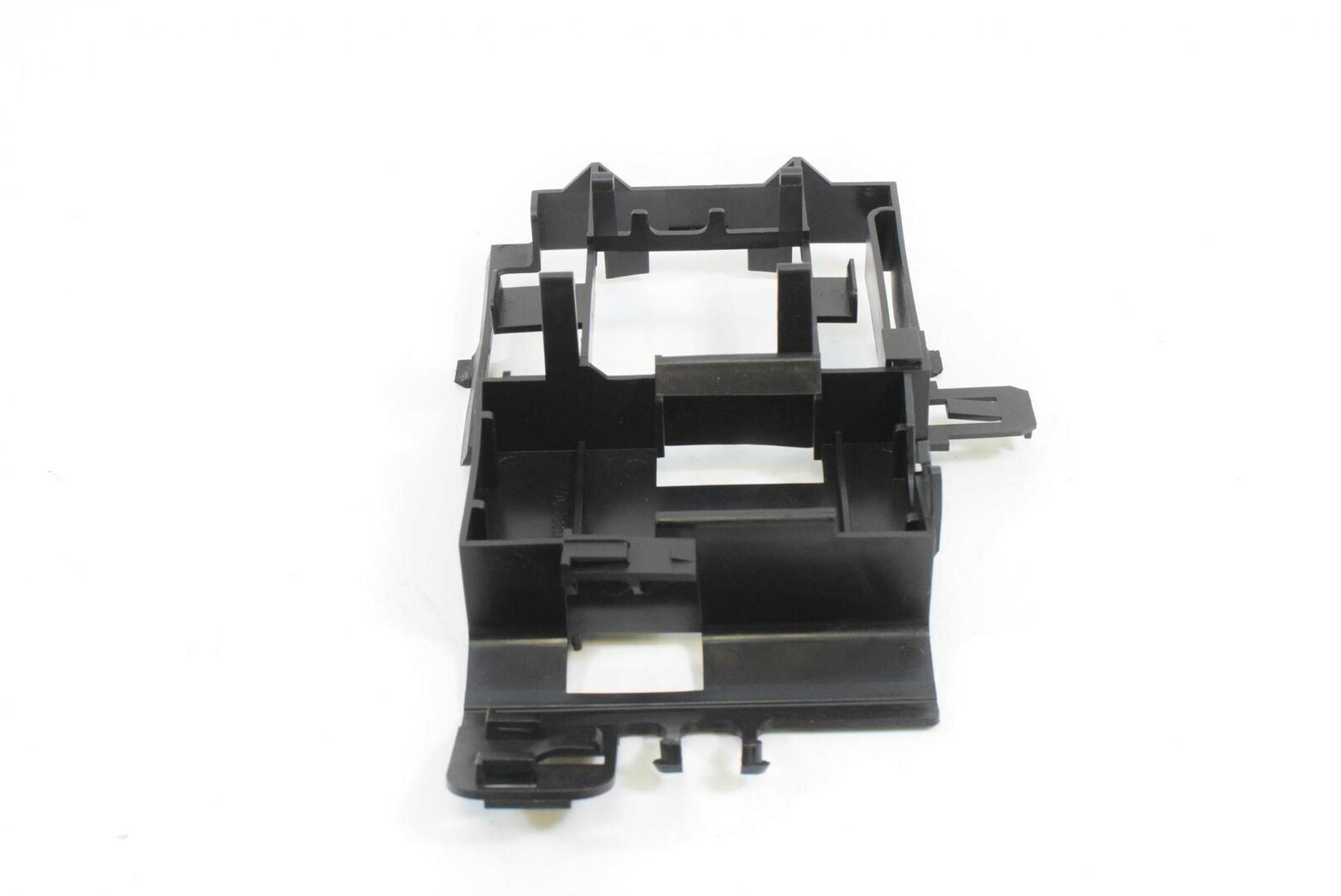 2007 Harley VRSCX V-Rod All Electric Plastic Holder Carrier Set get off part {{ shop.shopifyCountryName }} - Mototech271