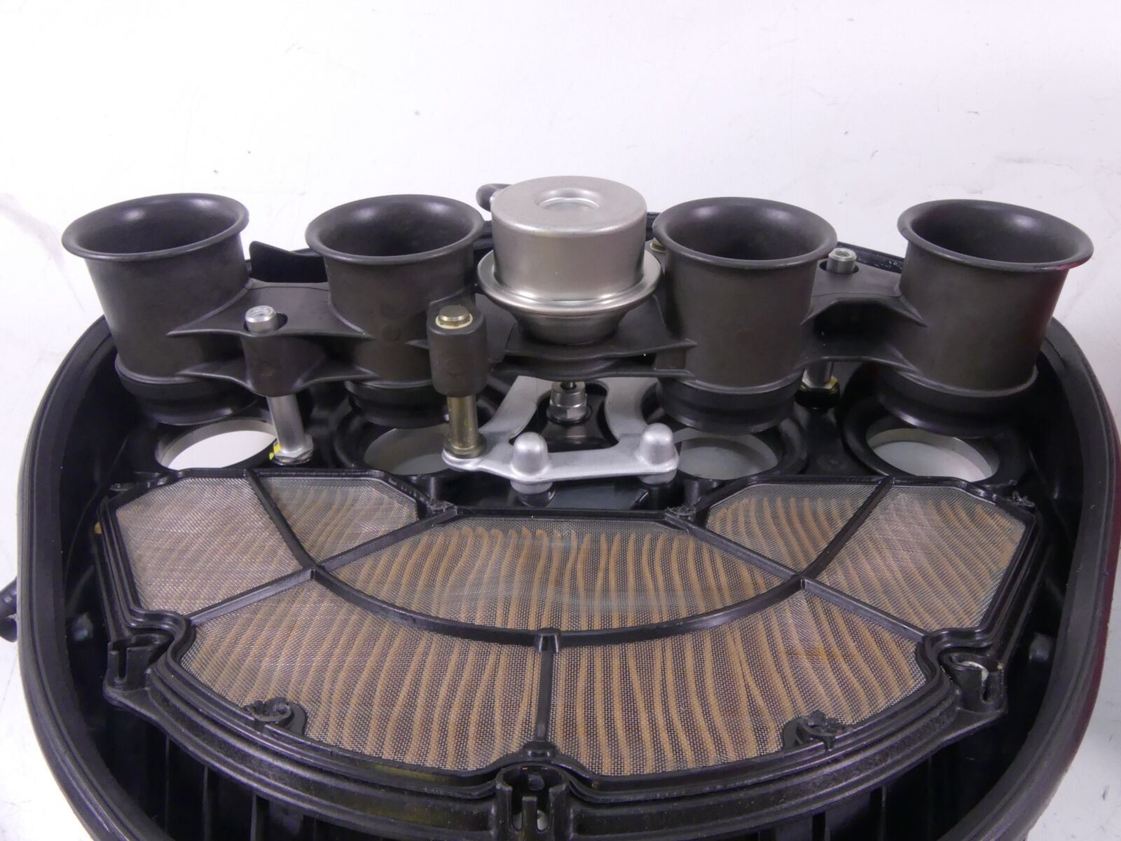 2013 Mv Agusta F4RR Air Box Velocity Stacks Filter & Cover 8000B7226 8000C2010 {{ shop.shopifyCountryName }} - Mototech271