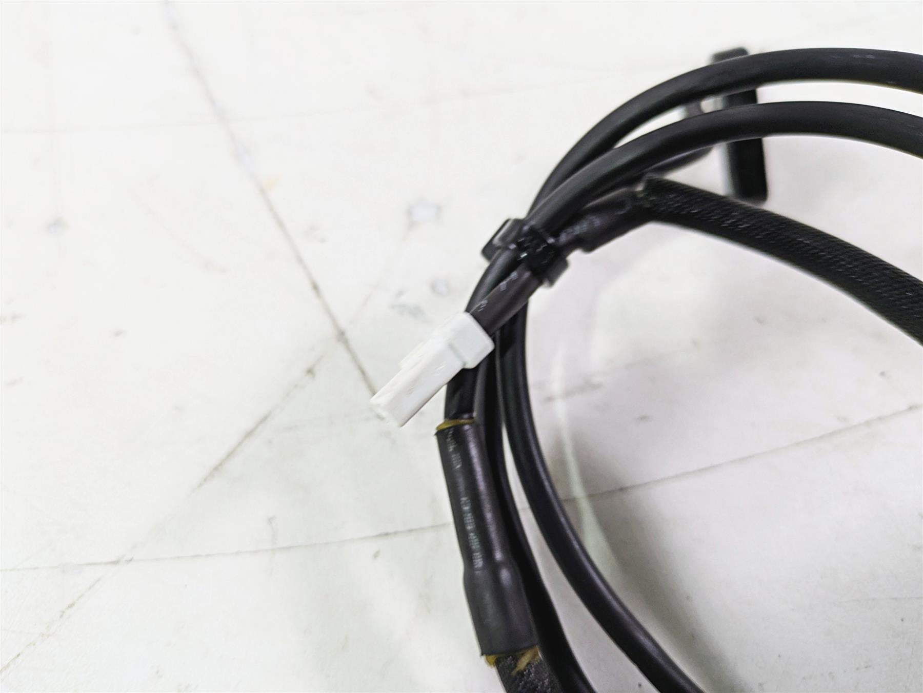 2022 MV Agusta F3 800 Rosso Front Abs Brake Wheel Speed Sensor {{ shop.shopifyCountryName }} - Mototech271