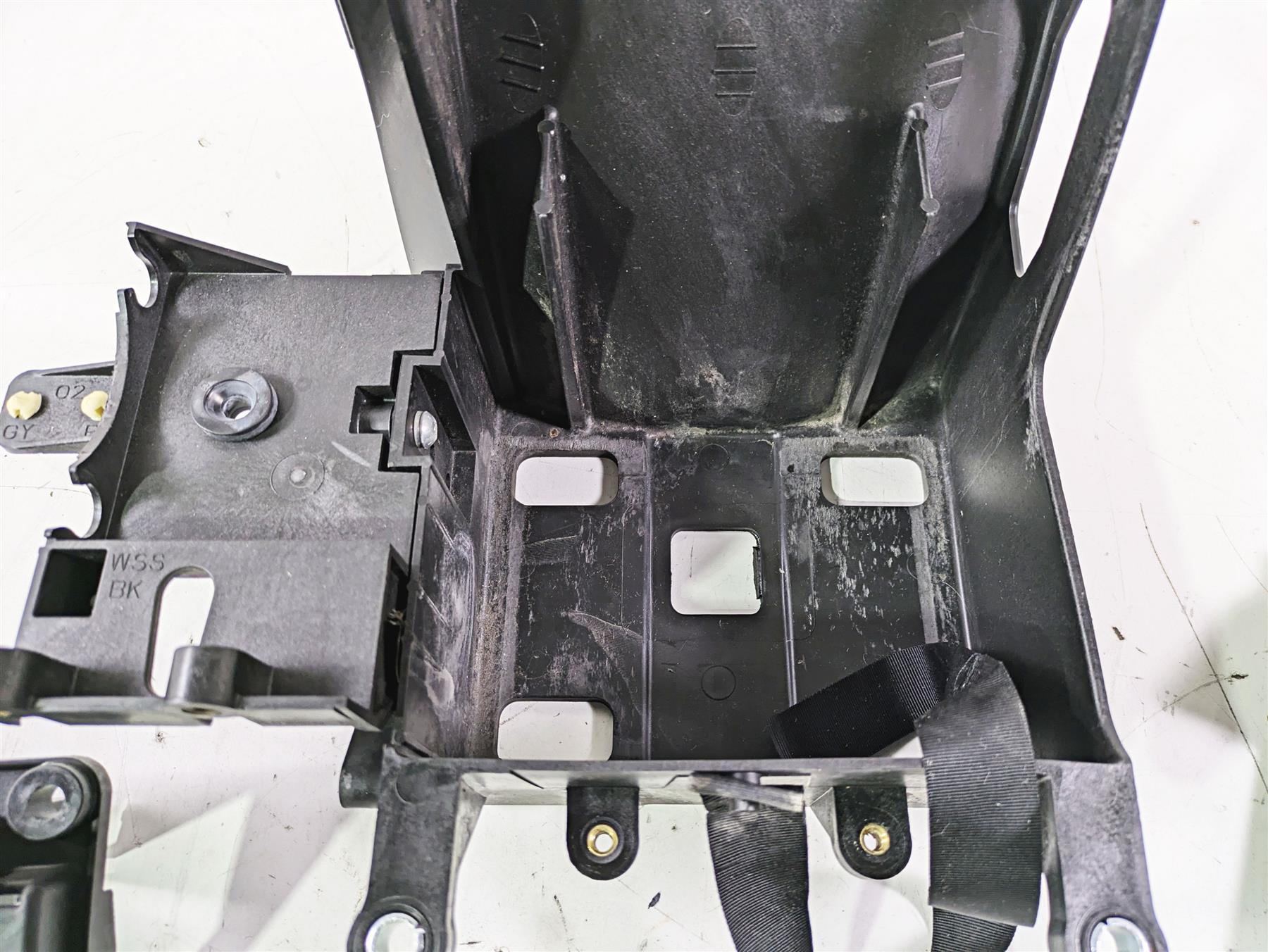 2015 Harley Touring FLHTKL E -Glide Low Battery & Electrical Holders 66000010A {{ shop.shopifyCountryName }} - Mototech271