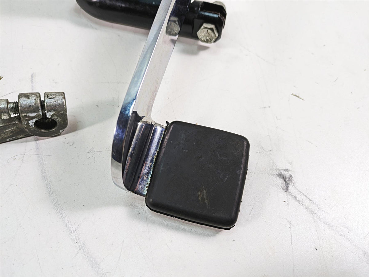 2006 Harley Softail FXSTSI Springer Left Right Footpeg Mount Brake Ped 33683-00 {{ shop.shopifyCountryName }} - Mototech271