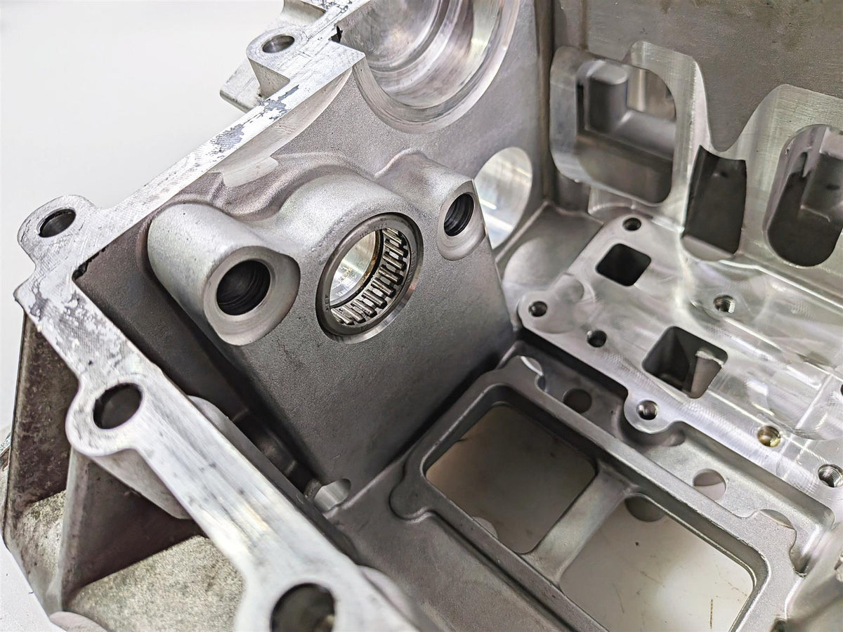 2016 Aprilia RSV 1100 Tuono V4 Factory Engine Crank Case Set 2A0005845 {{ shop.shopifyCountryName }} - Mototech271