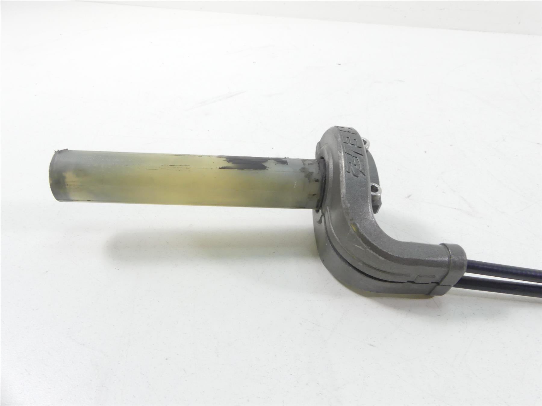 2004 Honda CBR1000RR SC57 Motion Pro Rev2 Quick Turn Throttle Grip 1864-01-2733 {{ shop.shopifyCountryName }} - Mototech271