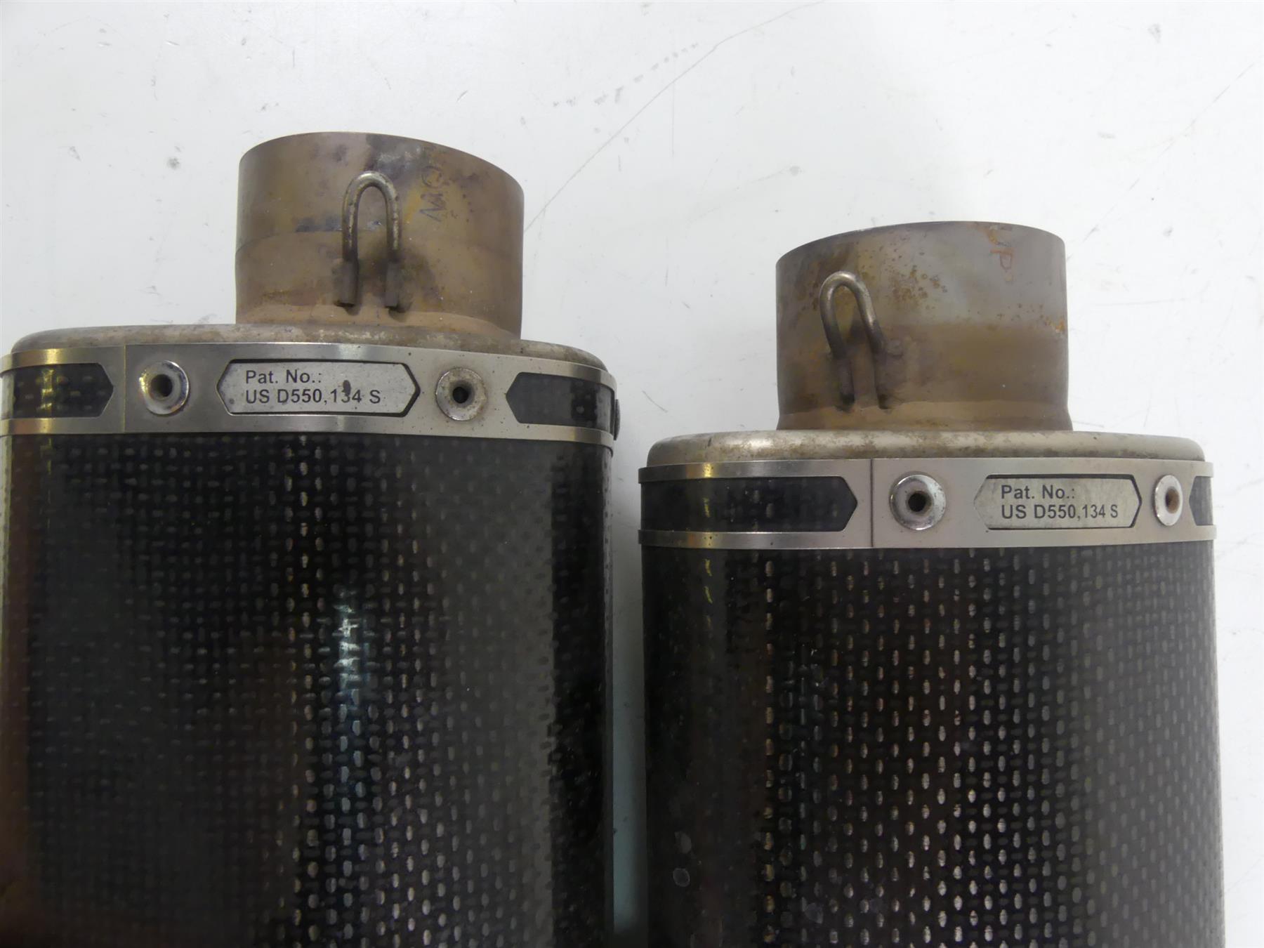 2013 Ducati Streetfighter 848 Akrapovic Carbon Exhaust Muffler Set US D550 134S {{ shop.shopifyCountryName }} - Mototech271