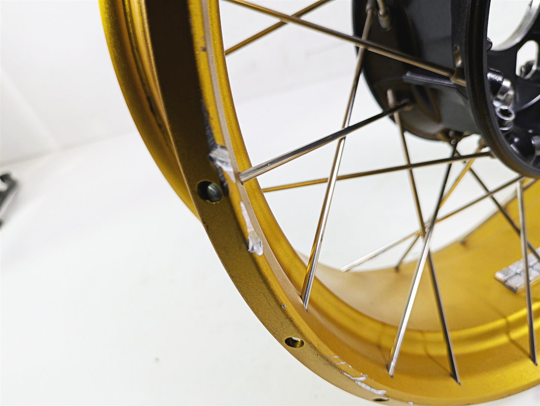2021 BMW R1250GS K51 Adv Rear Wheel Rim 17x4.5 Gold READ 36318404333 {{ shop.shopifyCountryName }} - Mototech271