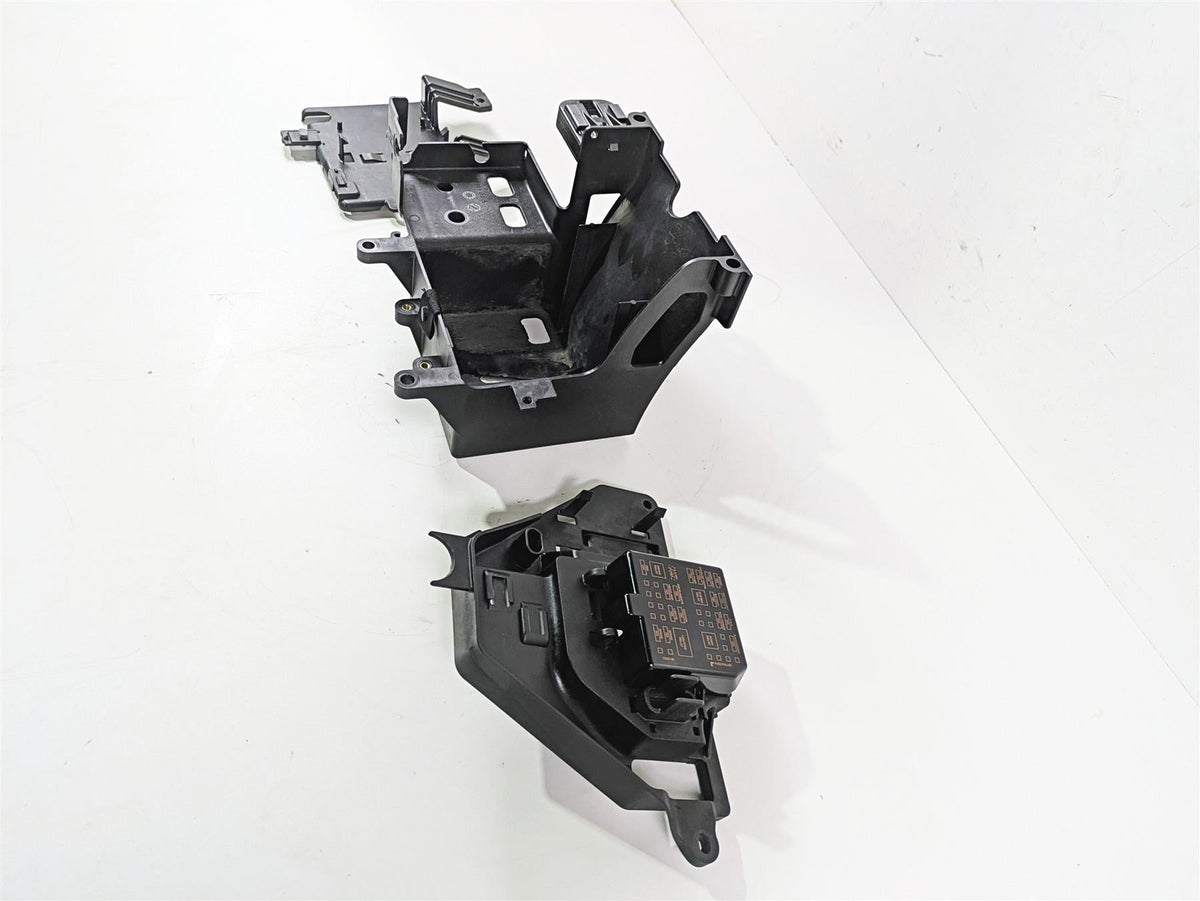 2009 Harley Touring FLHX Street Glide Battery Tray Electric Holders 66281-09B {{ shop.shopifyCountryName }} - Mototech271
