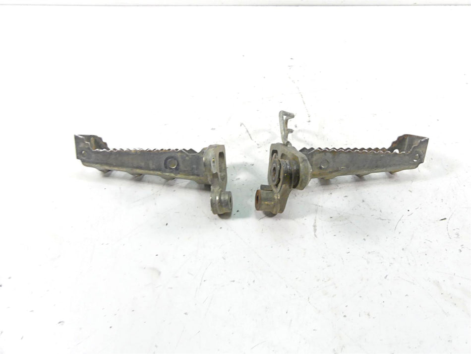 2017 Yamaha YFM Raptor 700R SE Foot Peg Rest Set 1PE-F7411-00-00 1PE-F7421-00-00 {{ shop.shopifyCountryName }} - Mototech271