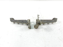 Load image into Gallery viewer, 2017 Yamaha YFM Raptor 700R SE Foot Peg Rest Set 1PE-F7411-00-00 1PE-F7421-00-00 | Mototech271

