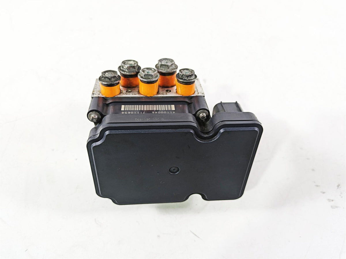 2017 Harley Touring FLTRXS Road Glide Rear Abs Brake Pump Unit Module 41100061B {{ shop.shopifyCountryName }} - Mototech271