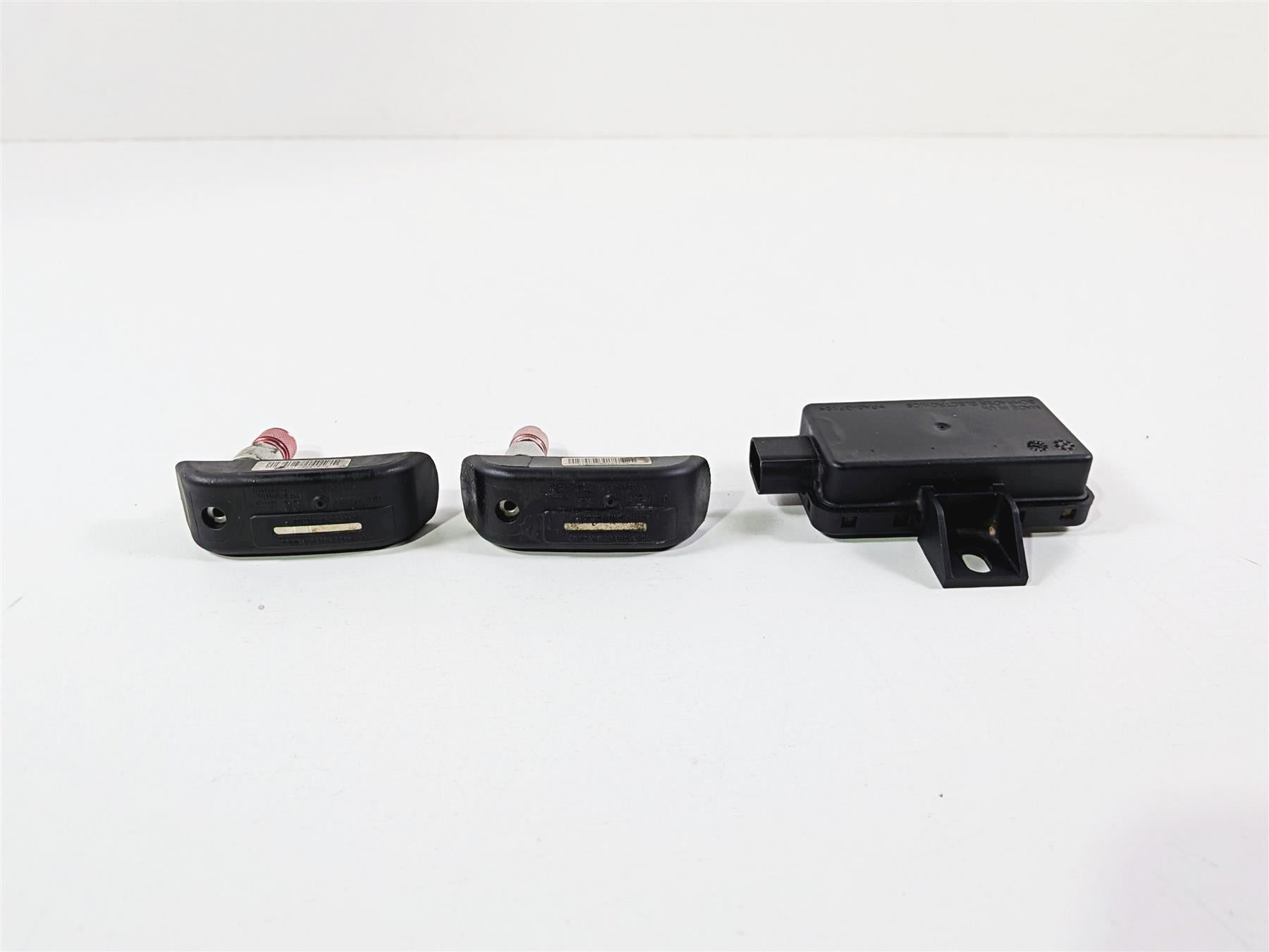 2016 KTM 1290 Super Adventure Tire Pressure Sensors & Module 60312032000 {{ shop.shopifyCountryName }} - Mototech271