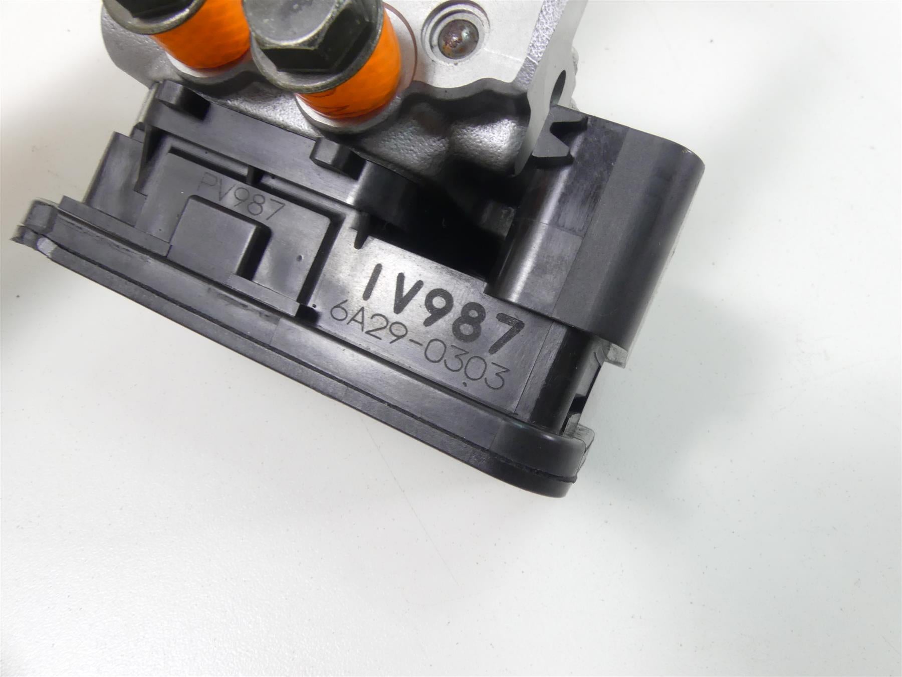 2016 Indian Chieftain Dark Horse Abs Brake Pump Pressure Module 1911987 {{ shop.shopifyCountryName }} - Mototech271