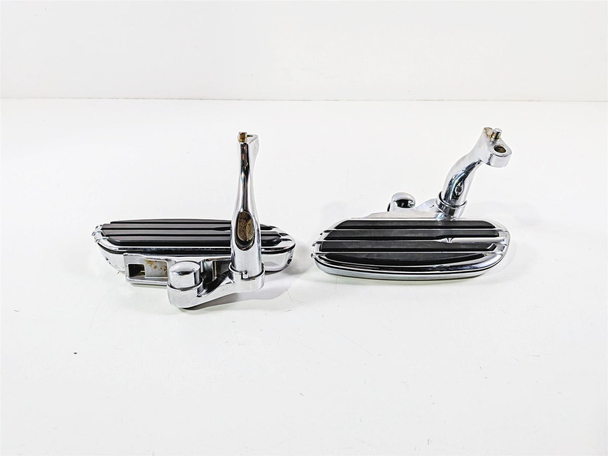 2011 Harley Touring FLHTCU CVO Electra Glide Passenger Floor Boards 50701-04-Mototech271
