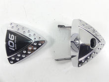Load image into Gallery viewer, 2007 Victory Vegas Jackpot Triangle Chrome Side Cover Set 5245659 5245659 | Mototech271
