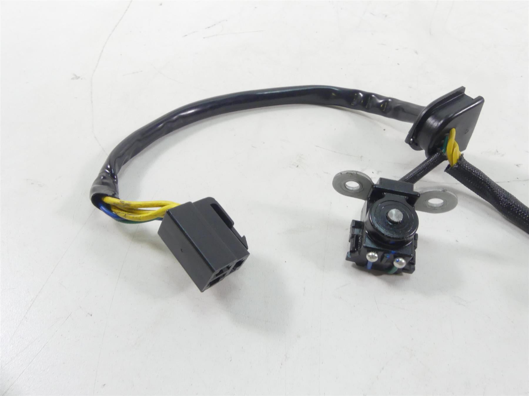 2020 Suzuki GSX1300 R Hayabusa Stator Alternator Magneto 32101-24F21 {{ shop.shopifyCountryName }} - Mototech271