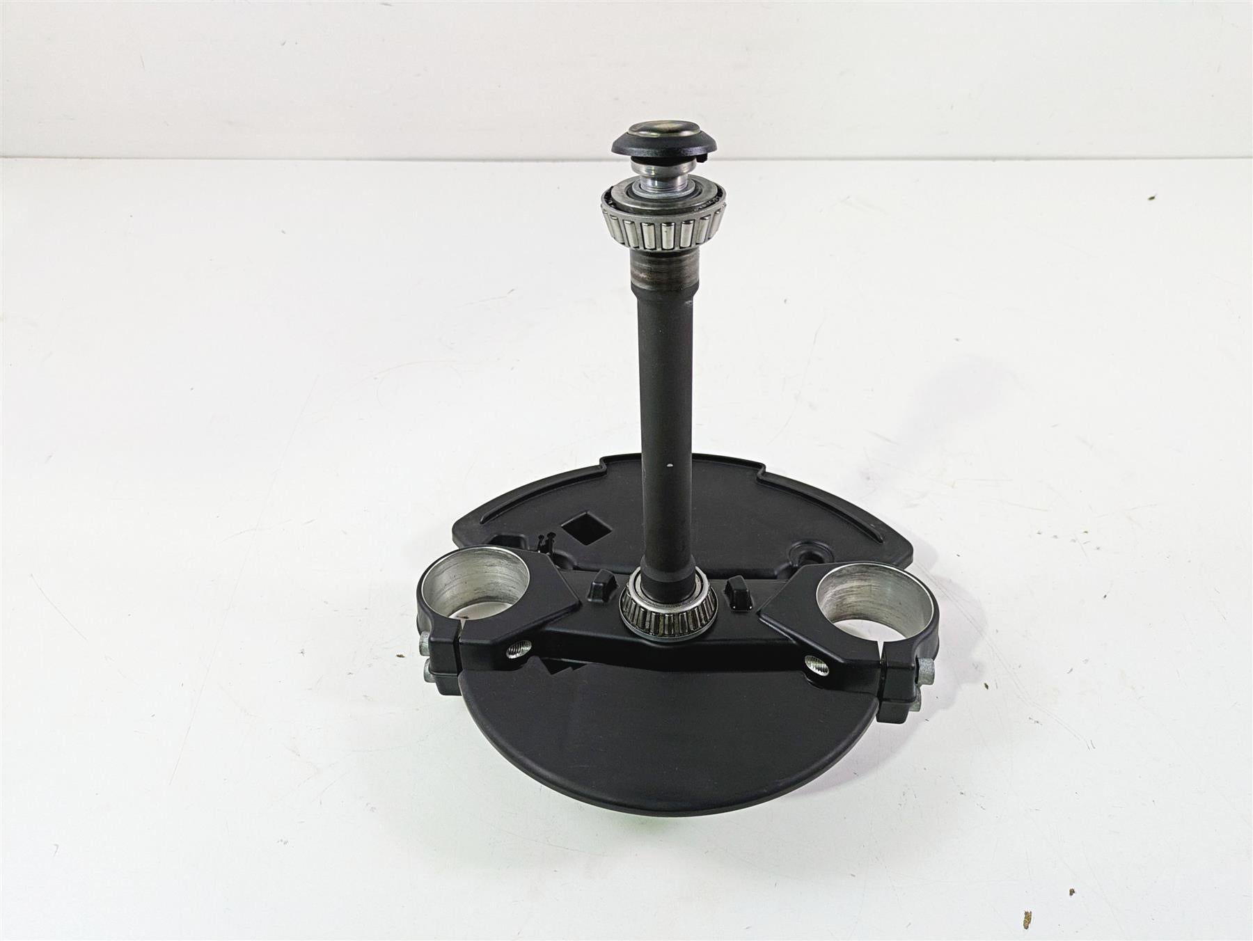 2017 BMW F800GS Adv K75 Lower Triple Tree Steering Clamp 31428530350 {{ shop.shopifyCountryName }} - Mototech271
