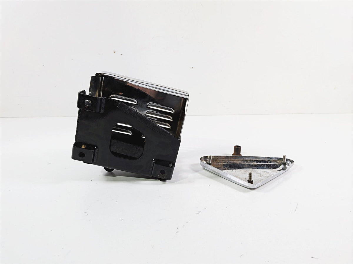 1995 Harley XL883 Sportster Hugger Battery Holder, Cover & Triangle 66194-94A {{ shop.shopifyCountryName }} - Mototech271