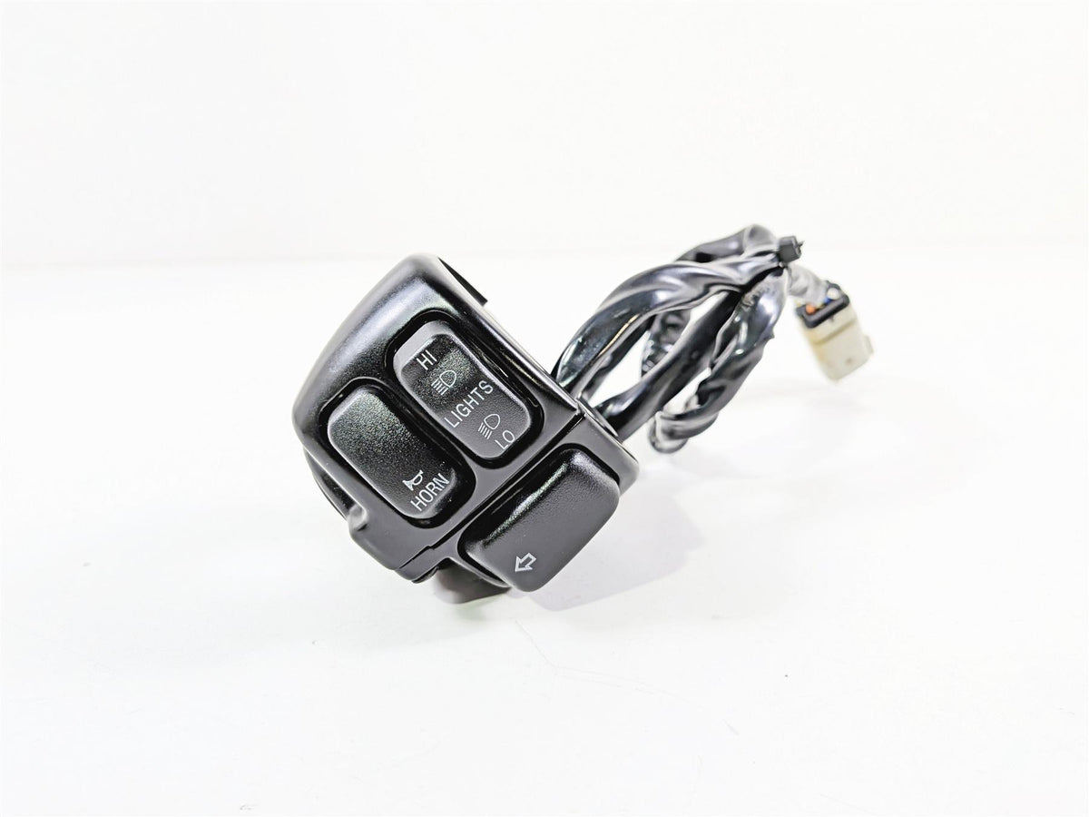 2011 Harley VRSCDX Night Rod Left Hand Turn Signal Control Switch 71682-06A {{ shop.shopifyCountryName }} - Mototech271