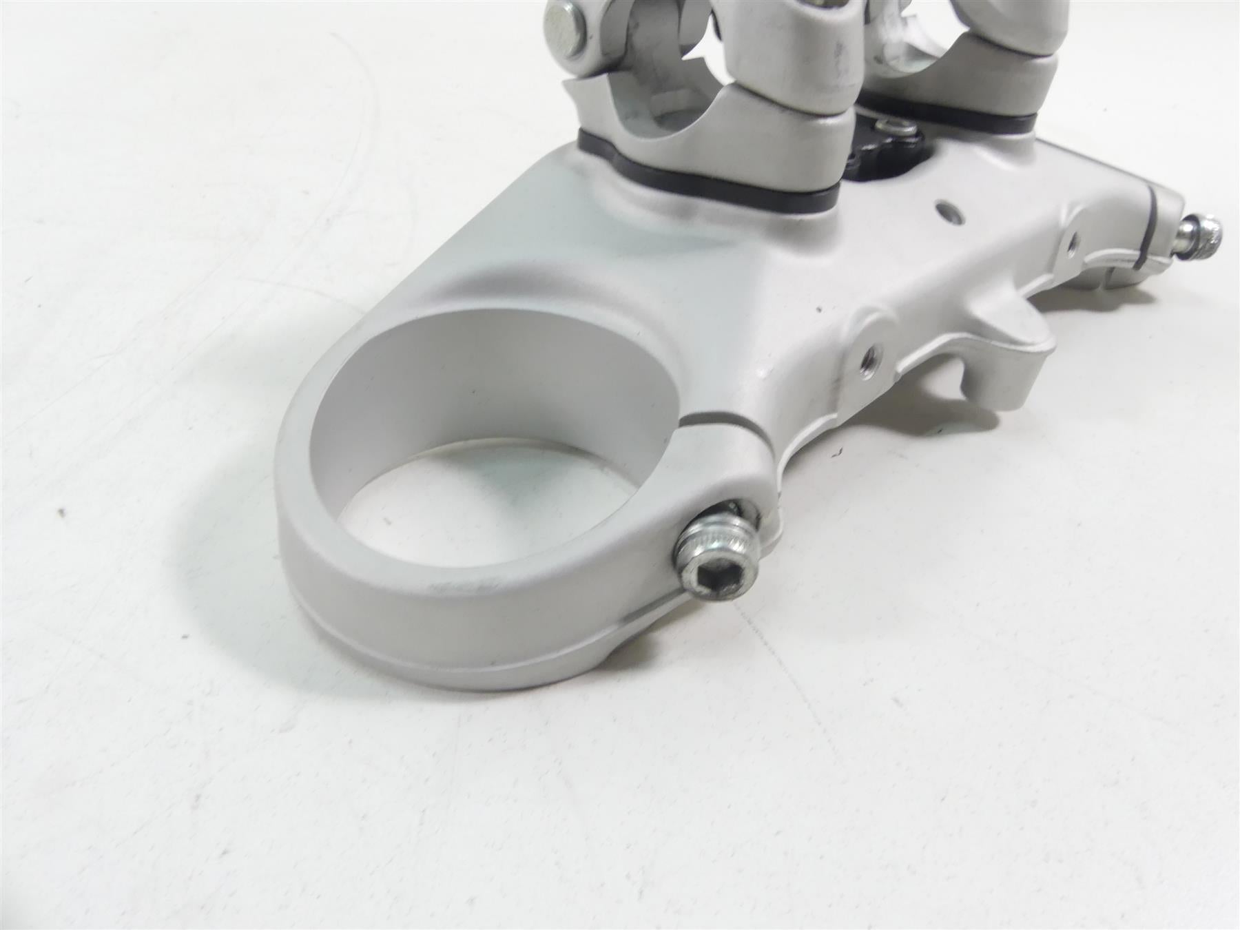 2012 Mv Agusta Brutale 1090 R Upper Triple Tree Steering Clamp 58mm 8000B3003 {{ shop.shopifyCountryName }} - Mototech271