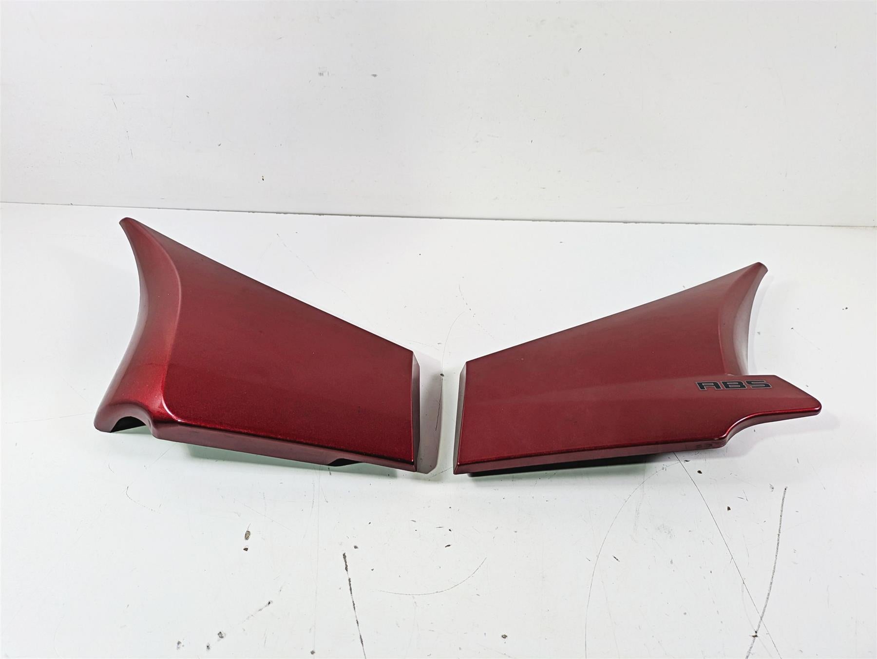 2012 Victory Cross Country Small Side Cover Fairing Set 5437589 5437588 {{ shop.shopifyCountryName }} - Mototech271