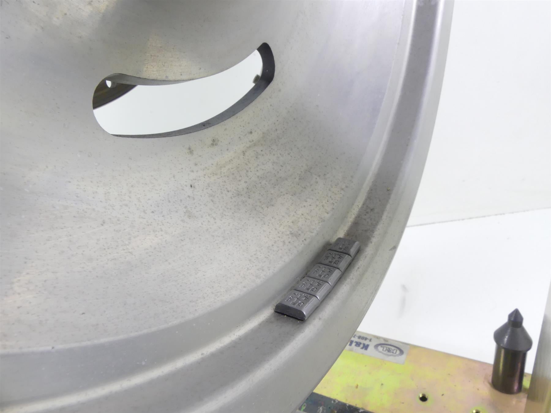 2006 Harley VRSCD Night V Rod Straight Rear Wheel Rim 18x5.5 40869-06 {{ shop.shopifyCountryName }} - Mototech271